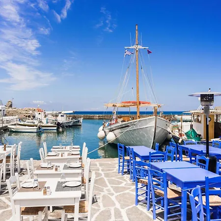 Santa Maria Villa Naousa (Paros)
