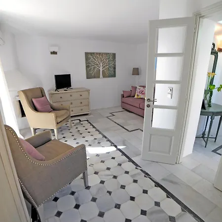 Villa Santa Maria *